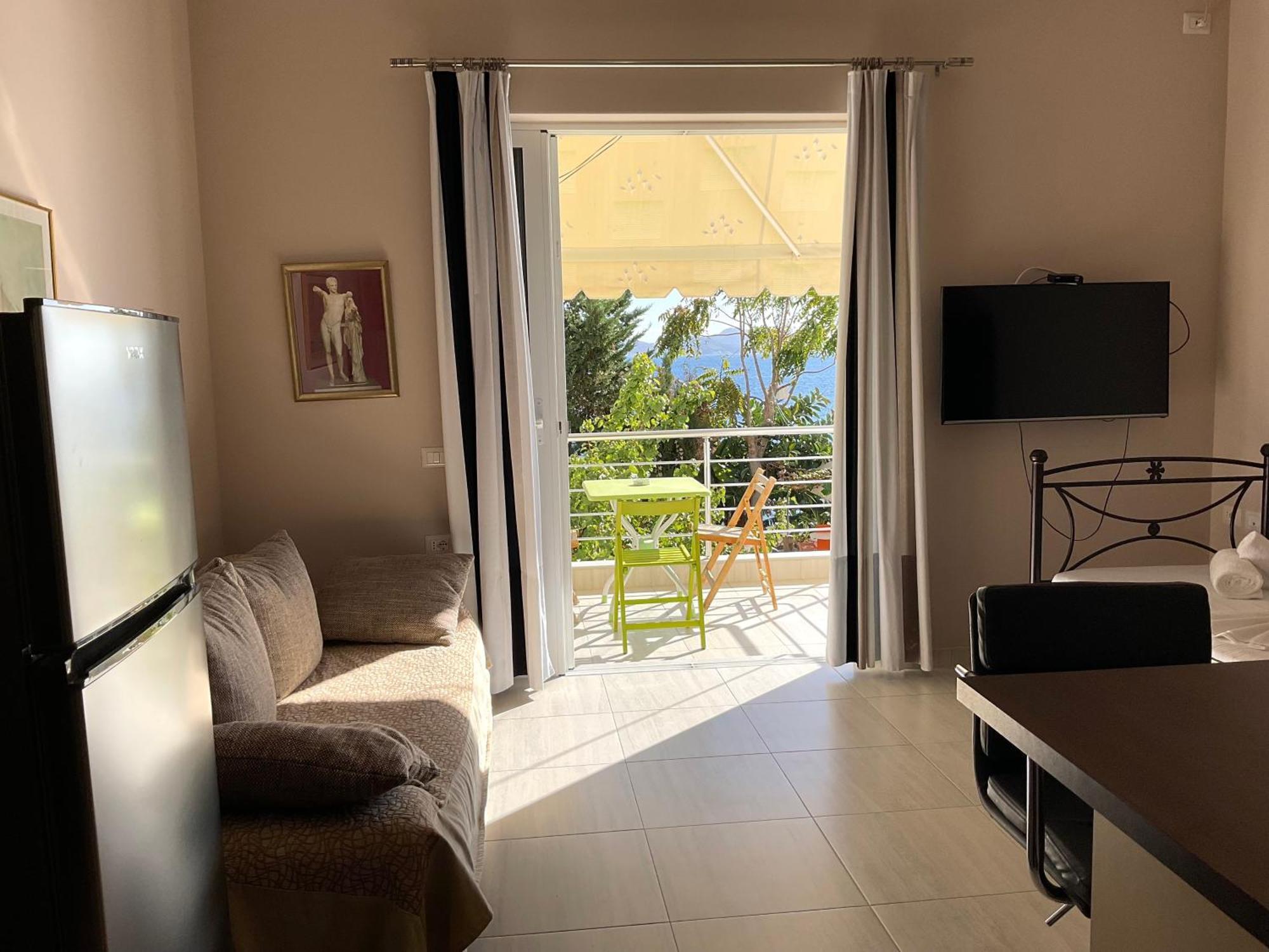 Mojito Beach Apartments With Free Parking Sarande Phòng bức ảnh