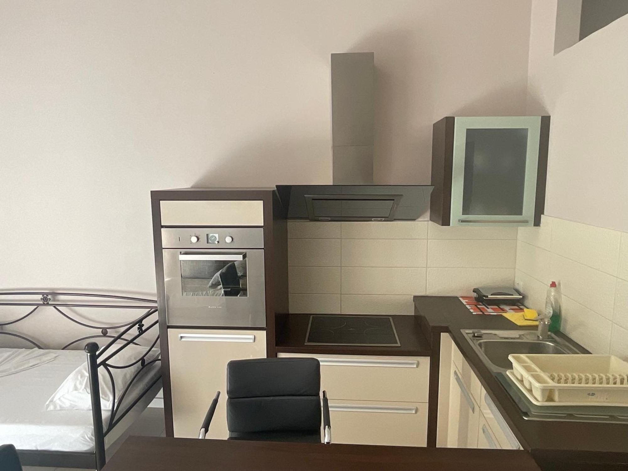 Mojito Beach Apartments With Free Parking Sarande Ngoại thất bức ảnh